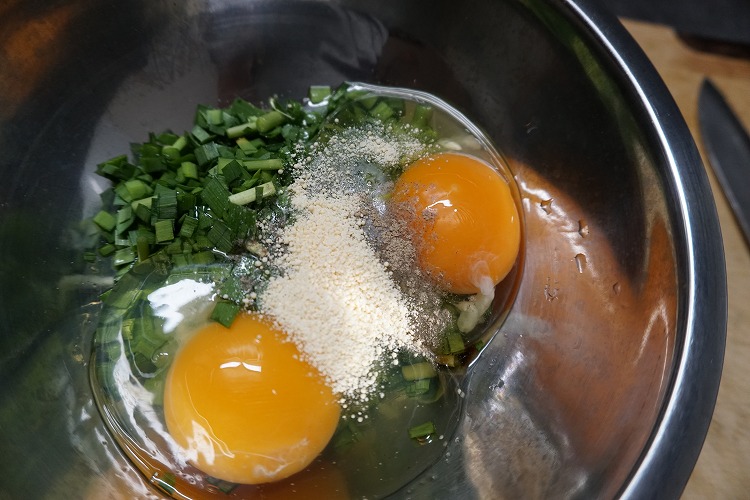 醤油・胡椒・鶏がらスープの素で味付け